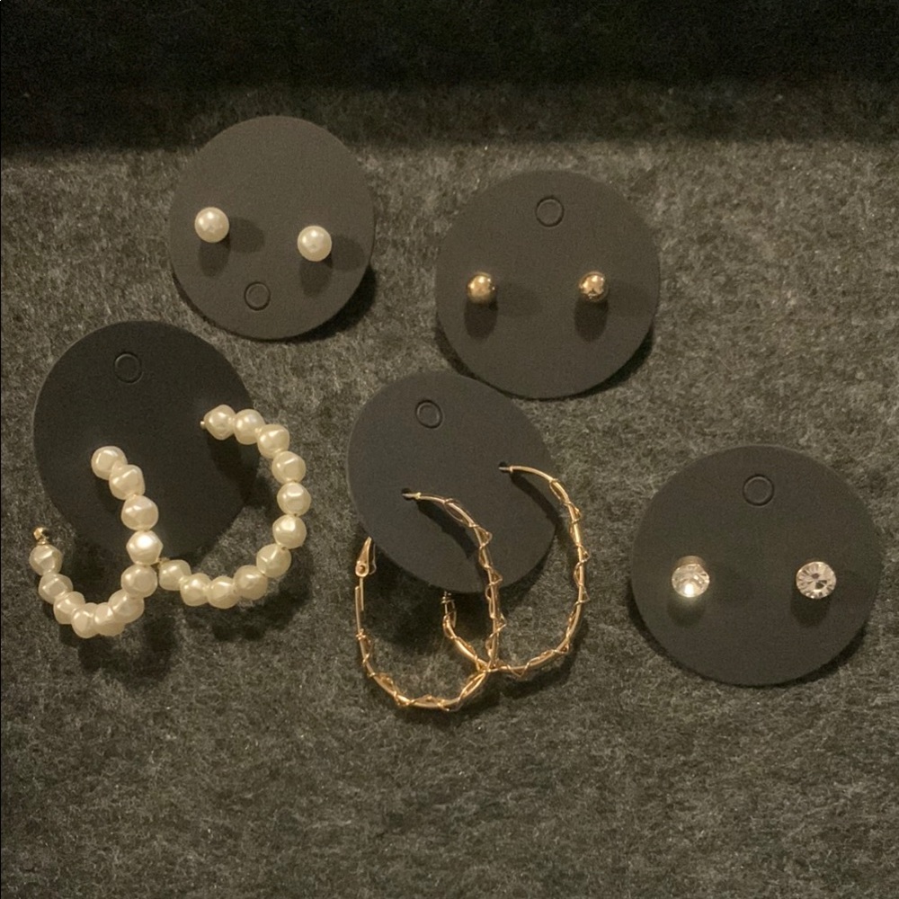 Elegant Pearl and Gold Earring bundle